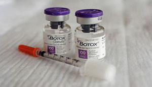 sarah mess botox needle