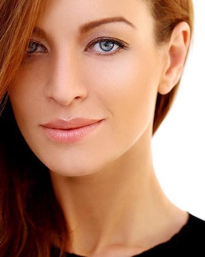 woman 30s